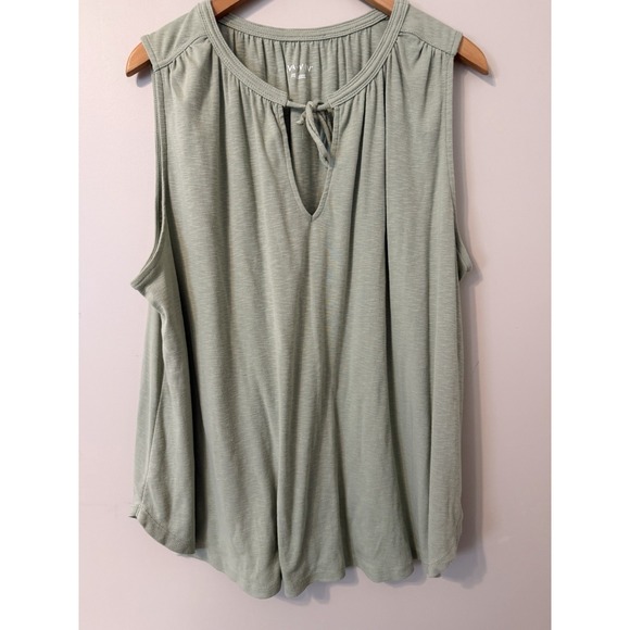 Ava & Viv Tops - Ava & Viv Tank Top Womens 2X Green Keyhole Tie Neck Sleeveless Basic Soft NWOT